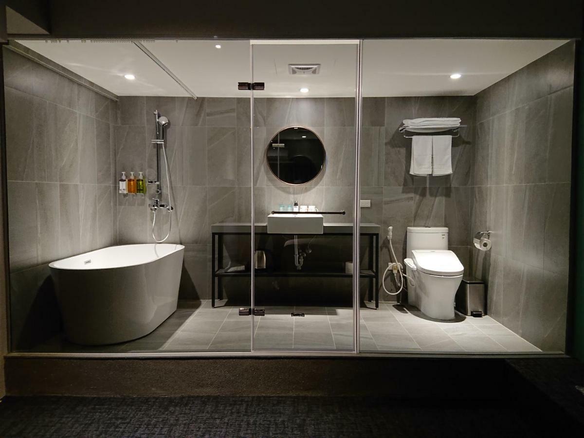 Executive Double Room with Bathtub